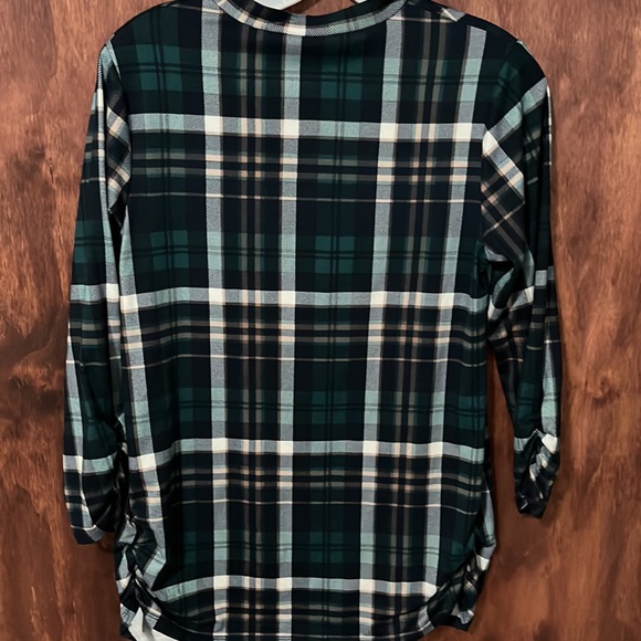 Cupcake Cafe Maternity one green one red 3/4 sleeve small - Picture 6 of 6